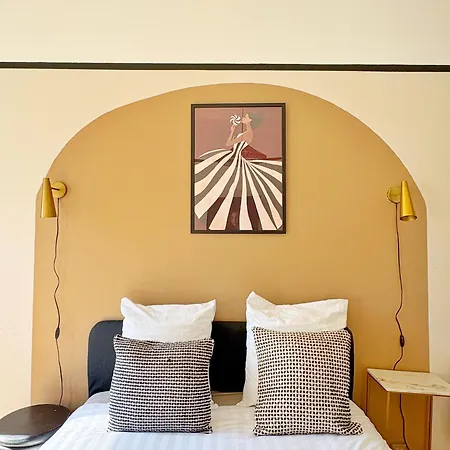 Athene Apartman *
