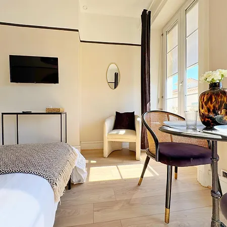 Athene Apartman